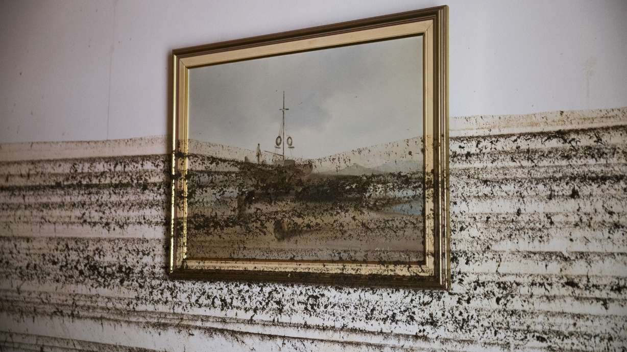 The Latest: Death toll from Greece floods rises to 16