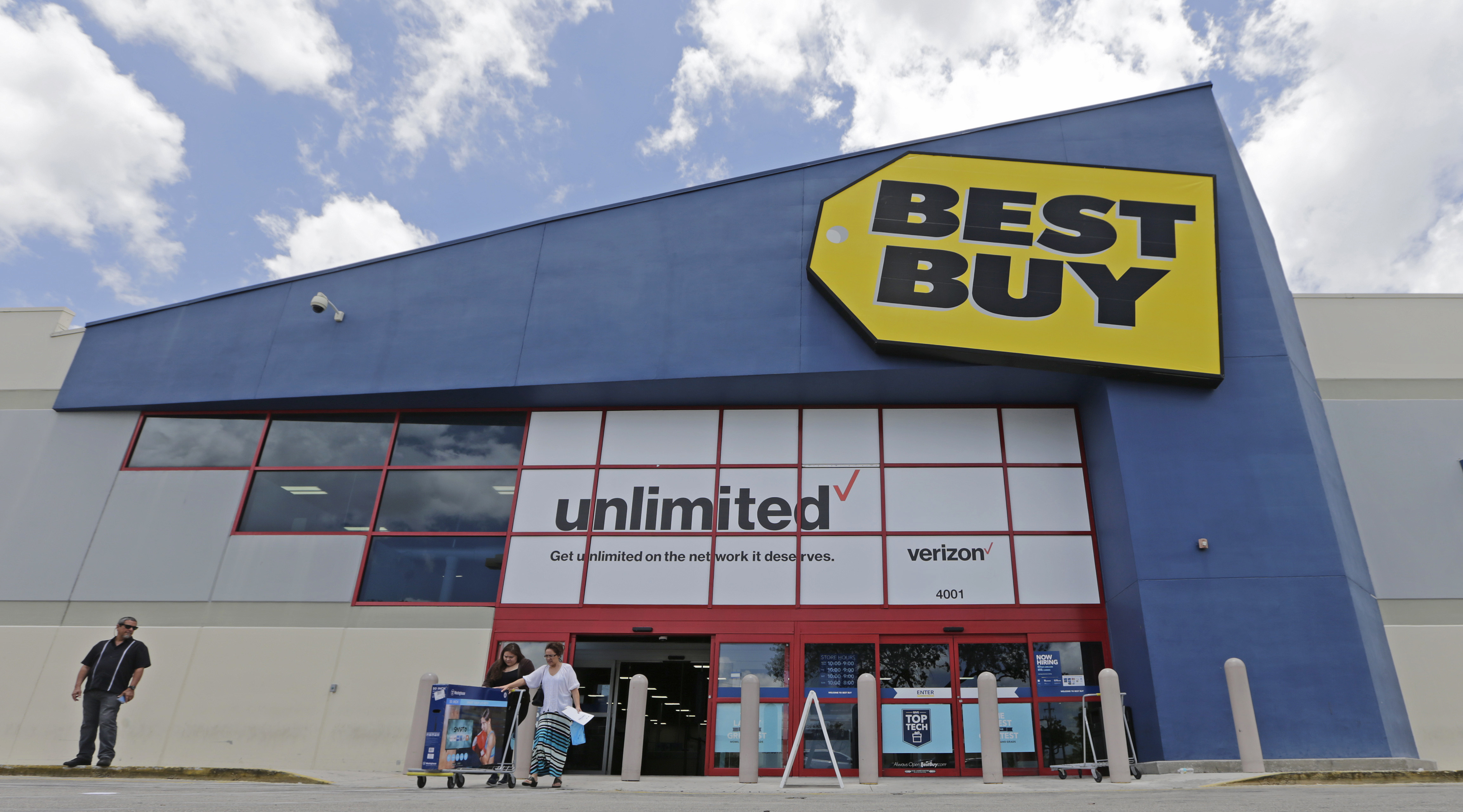 Best Buy 3Q results, outlook disappoint