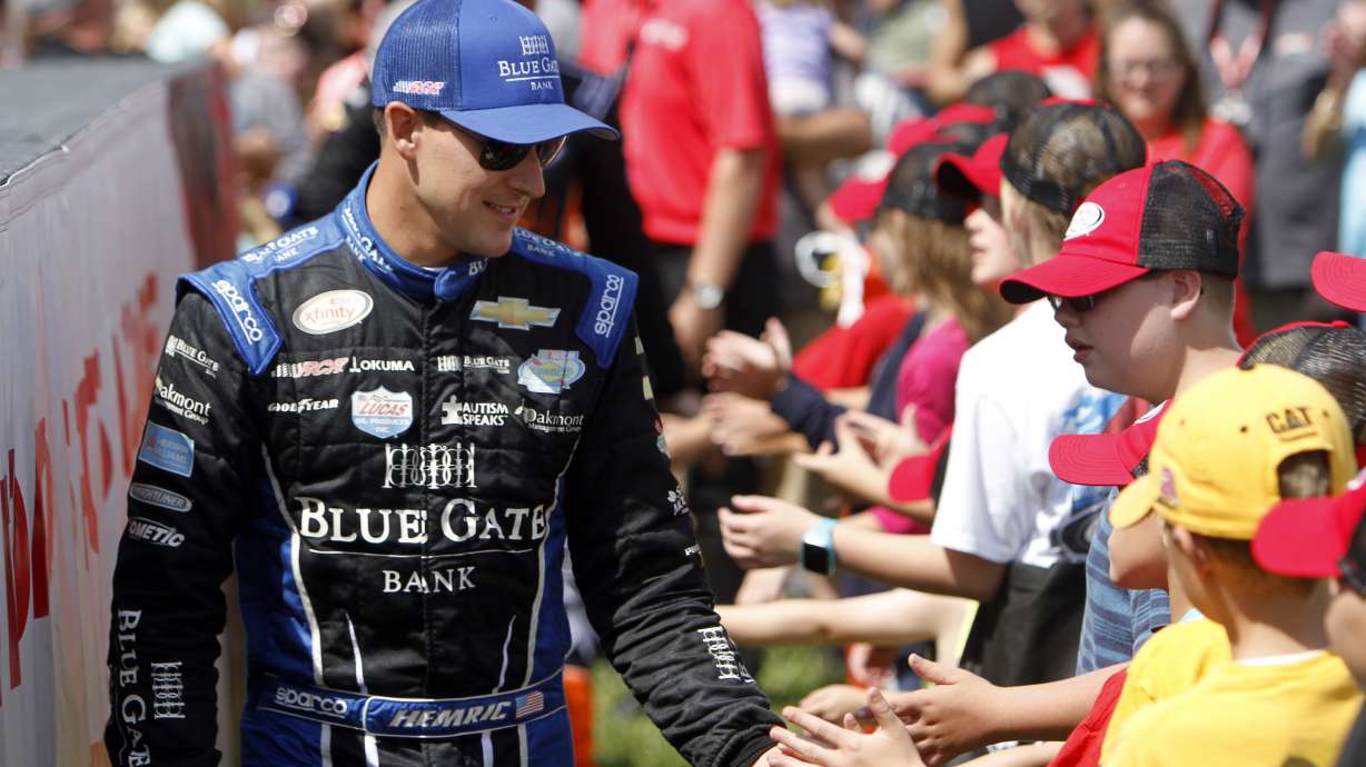 Win one for Jr.: JR Motorsports has 3 shots at Xfinity title