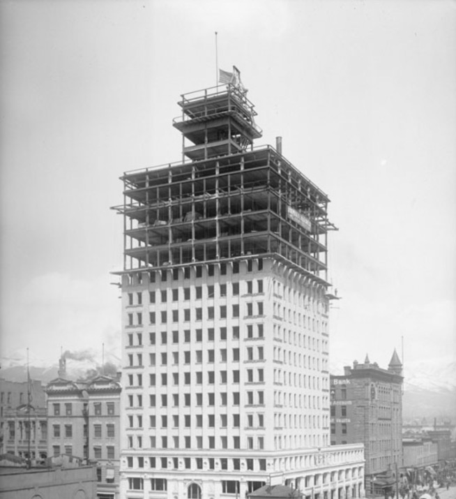 A photo of the Walker Bank Building under construction on April 20, 1912 (Photo: Utah Division of State History)