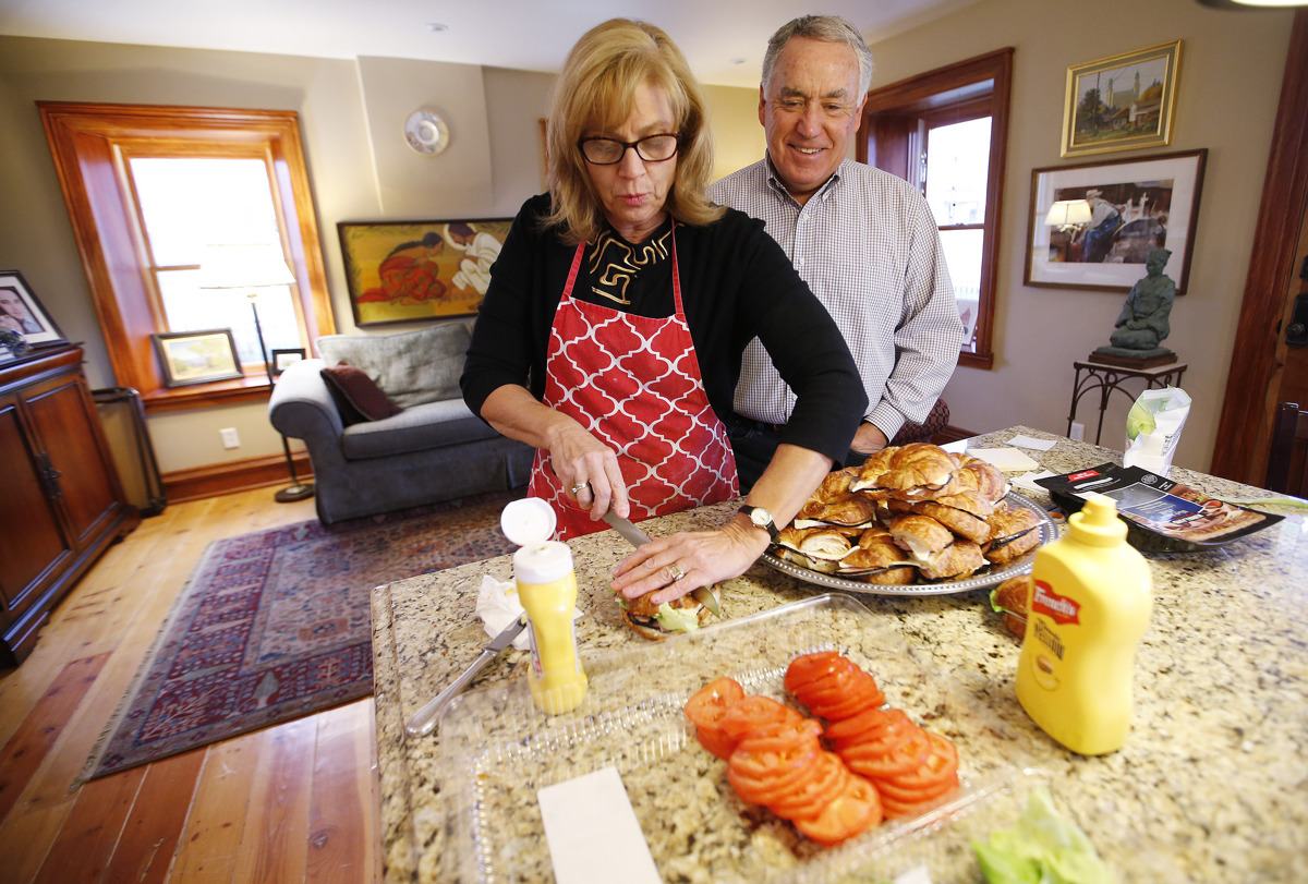 Can a Democrat and Republican make a marriage work?