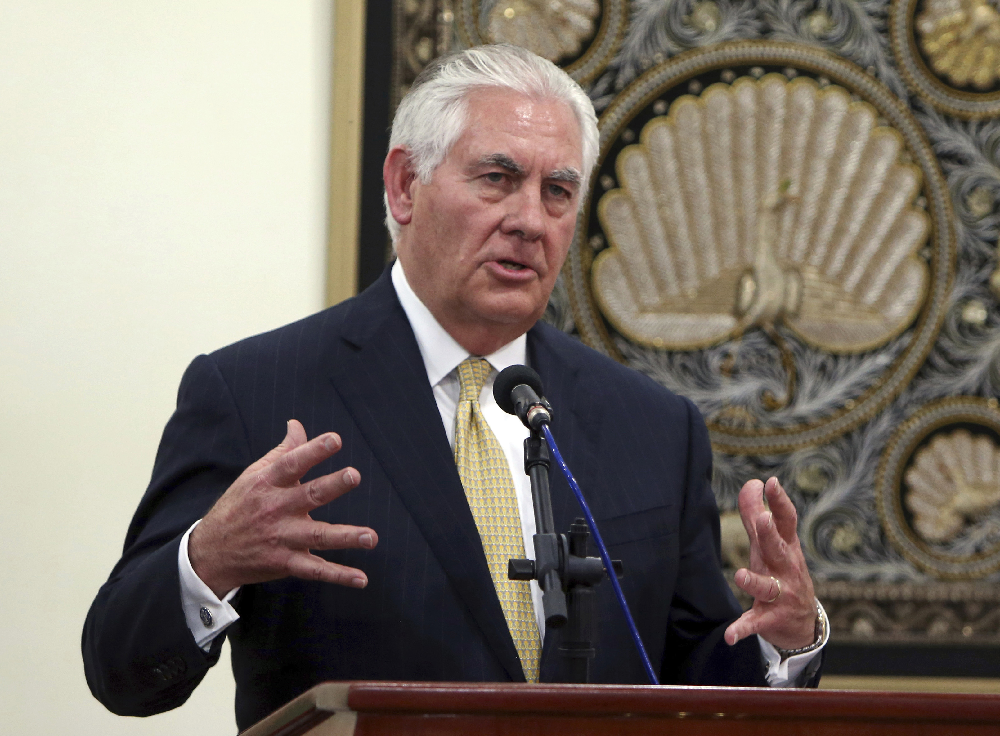 State Department battles criticism of Tillerson's management