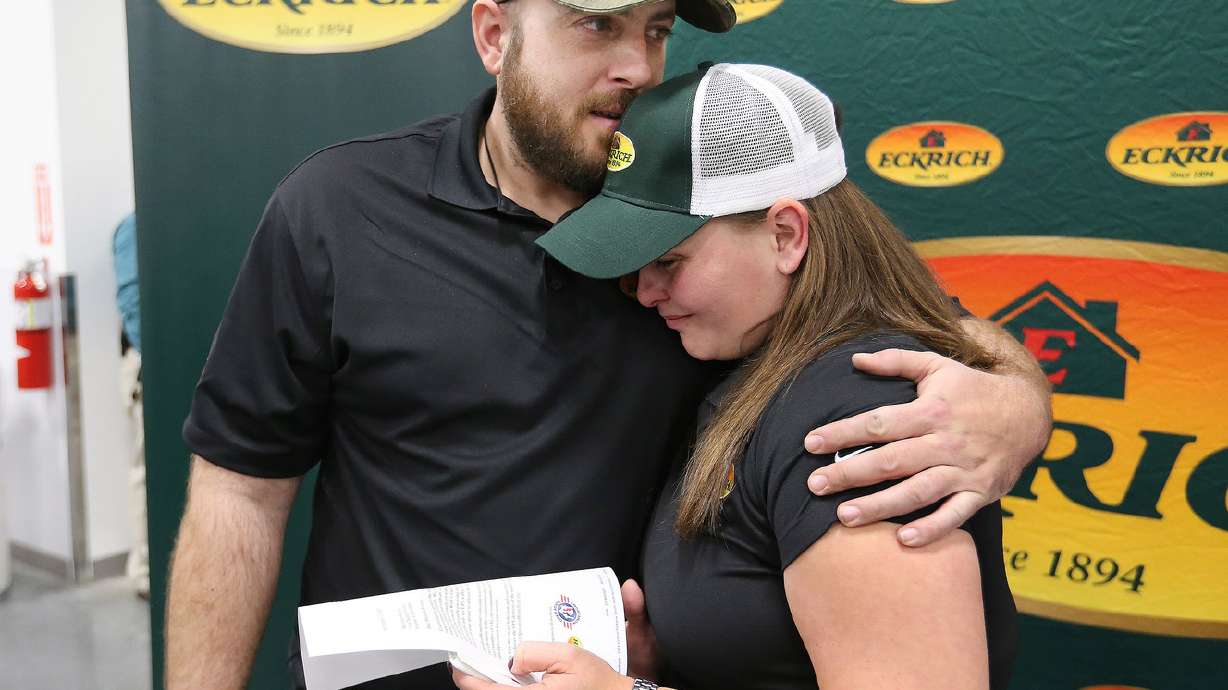 Layton military family honored with free groceries for a year
