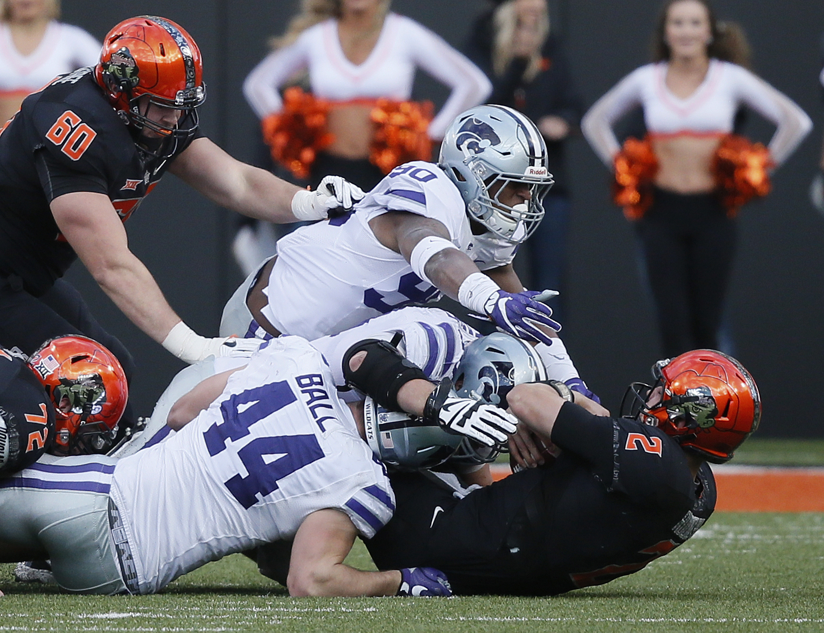 Thompson, Pringle lead Kansas St. past Oklahoma St. 45-40