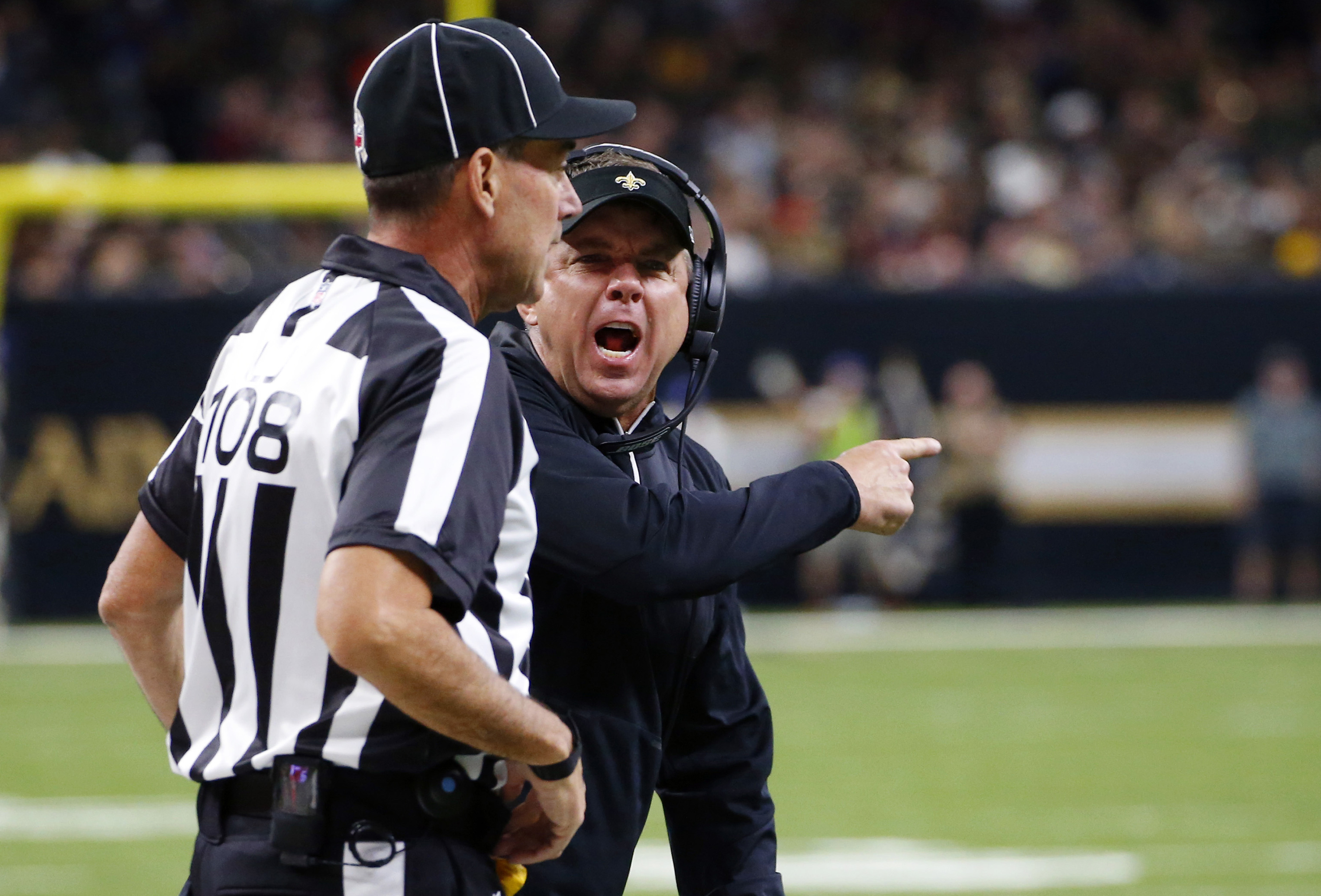 Saints extend win streak to 8, roar back, 34-31 in OT