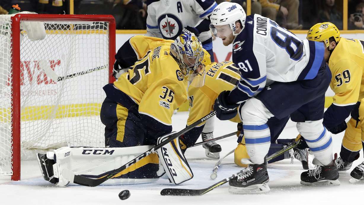 Rinne makes 32 saves as Predators stop Jets' streak, 5-3