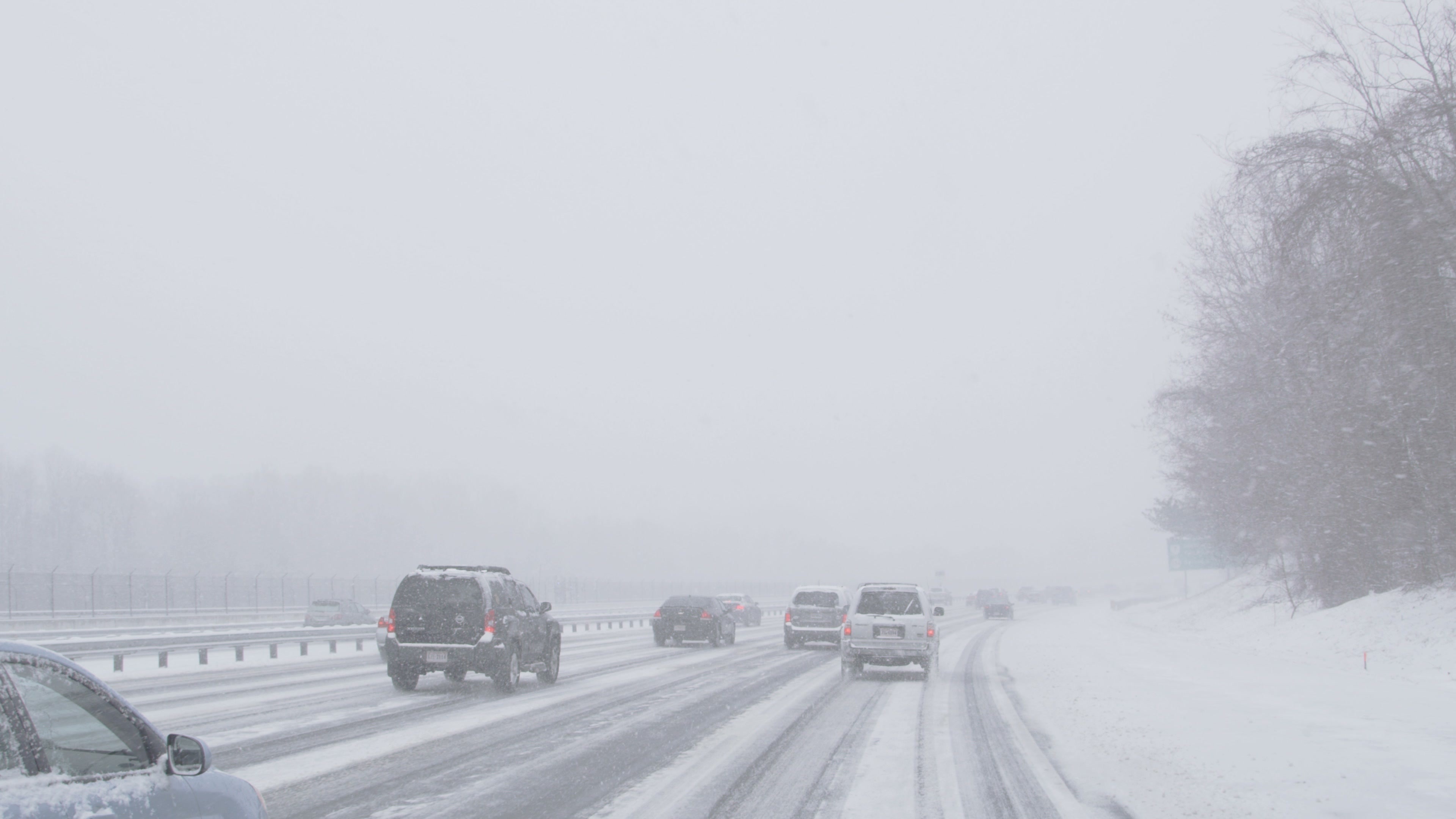 9 tips for driving home in one piece during the holidays