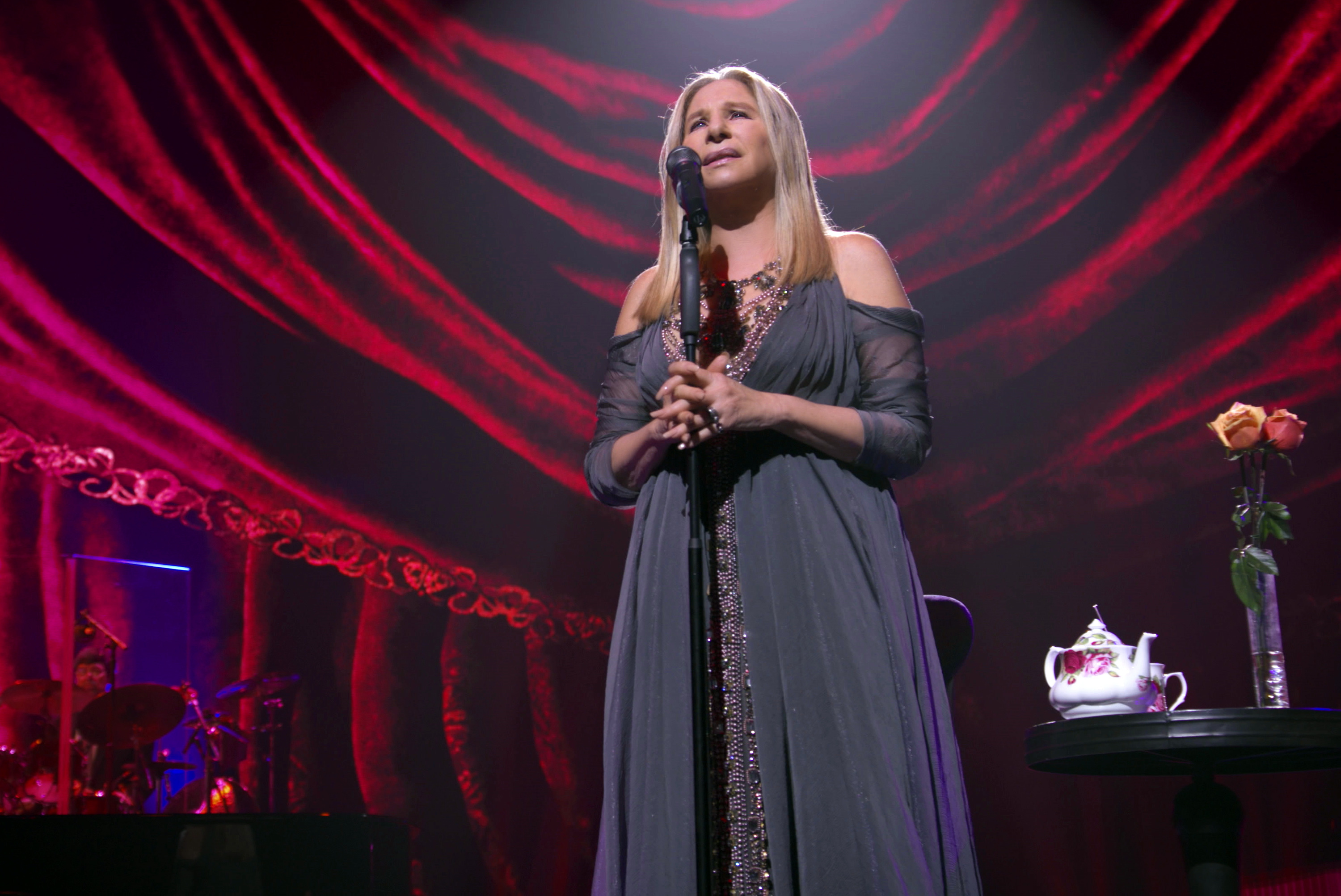 Review: Barbra Streisand concert film a gooey lump of blah