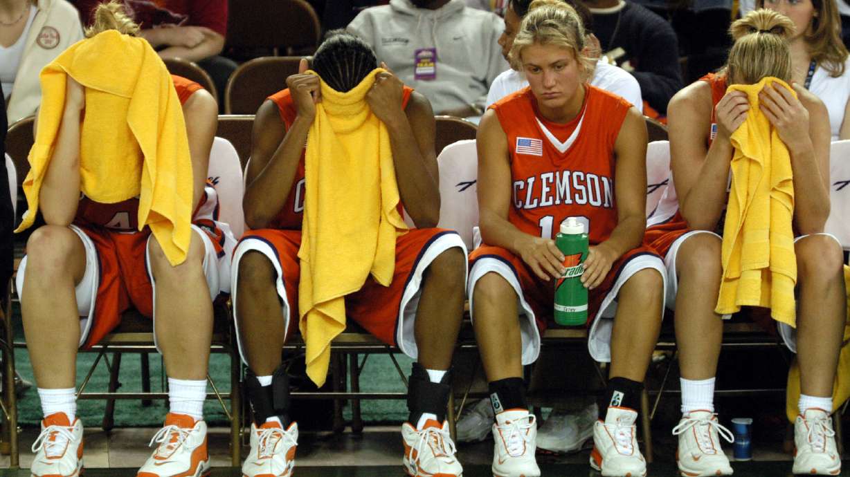 Competition, expense bring curtain down on Alaska Shootout