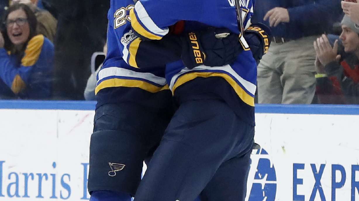 Tarasenko nets 2, gets in rare fight as Blues top Oilers 8-3