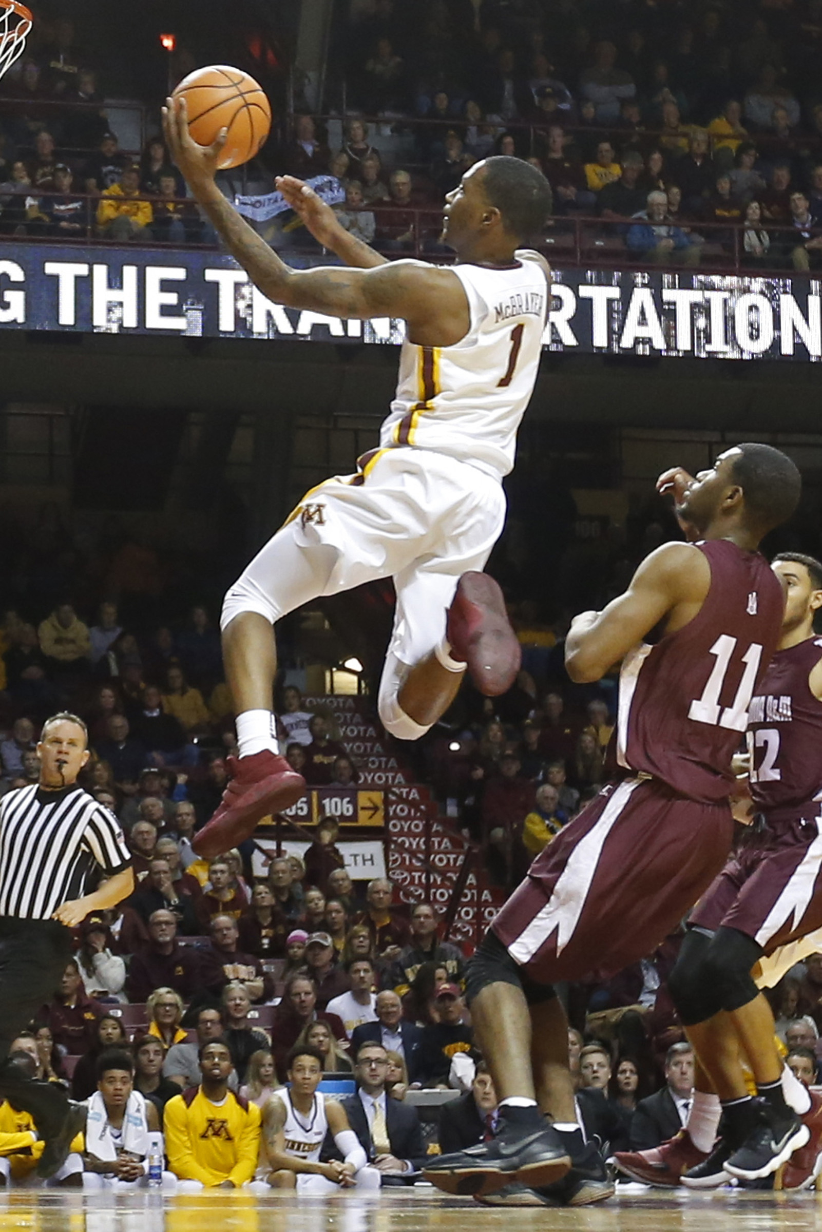 Murphy's double-double leads Minnesota over Alabama A&M