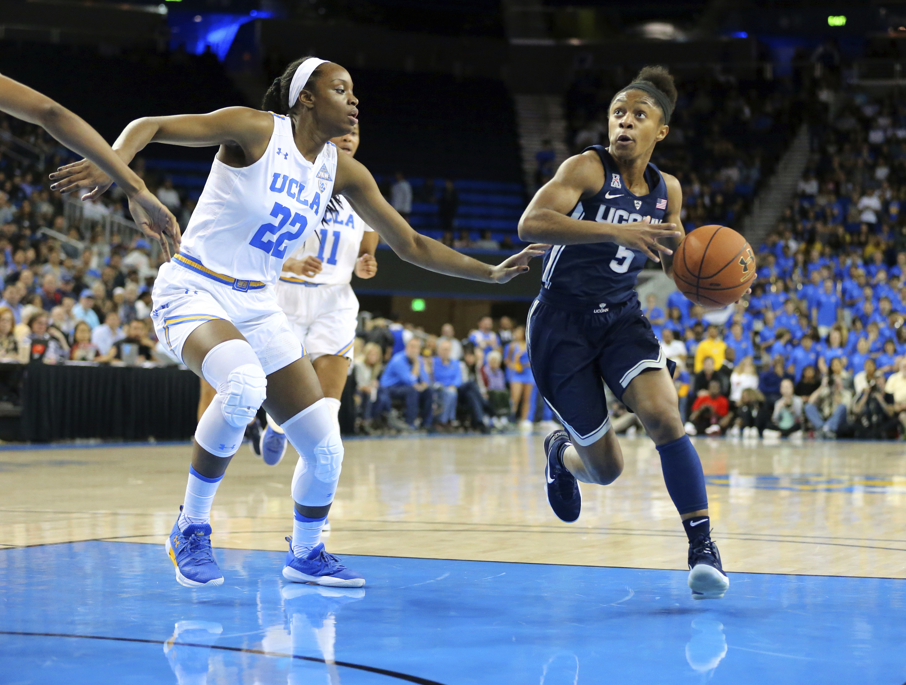 No. 1 UConn routs No. 5 UCLA 78-60 for 39th road win in row