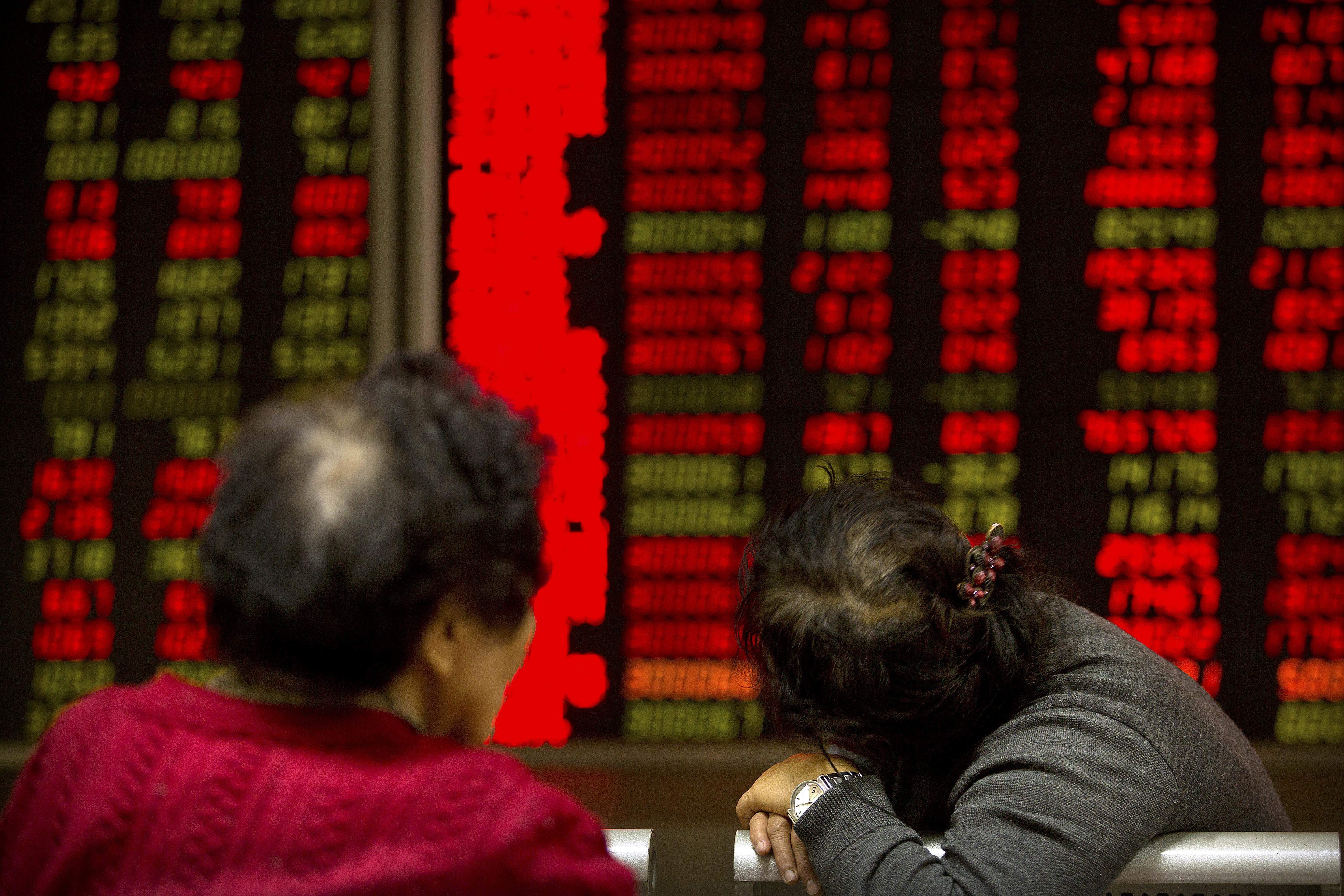 Global stocks advance but trading slows ahead of US holiday