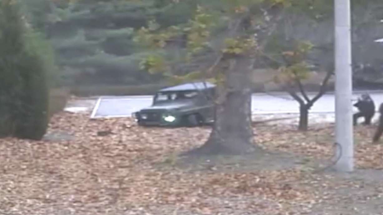 Cold War drama caught on video as N. Korean soldier escapes