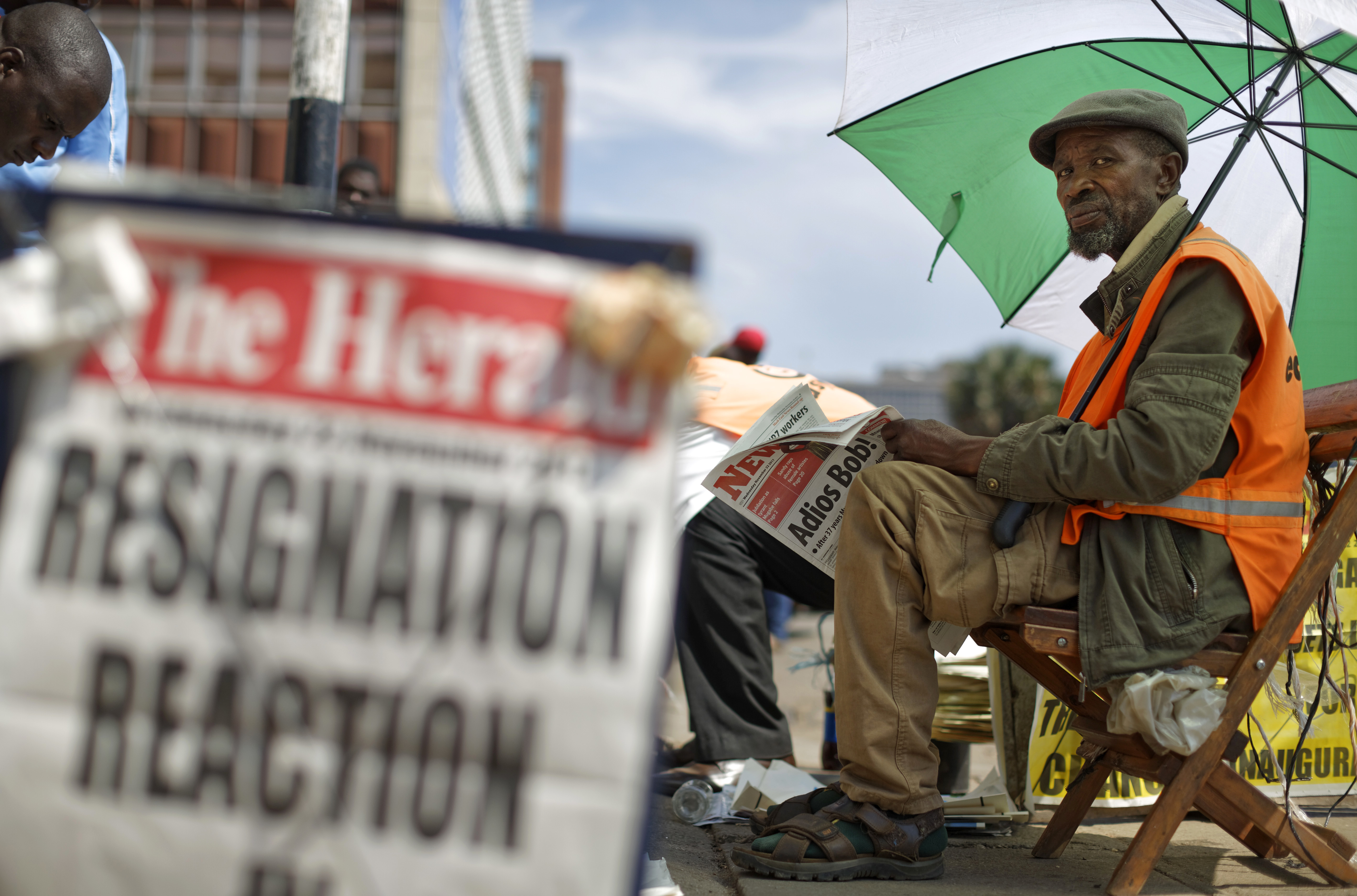 The Latest: Zimbabwe's Mnangagwa kept contact with military