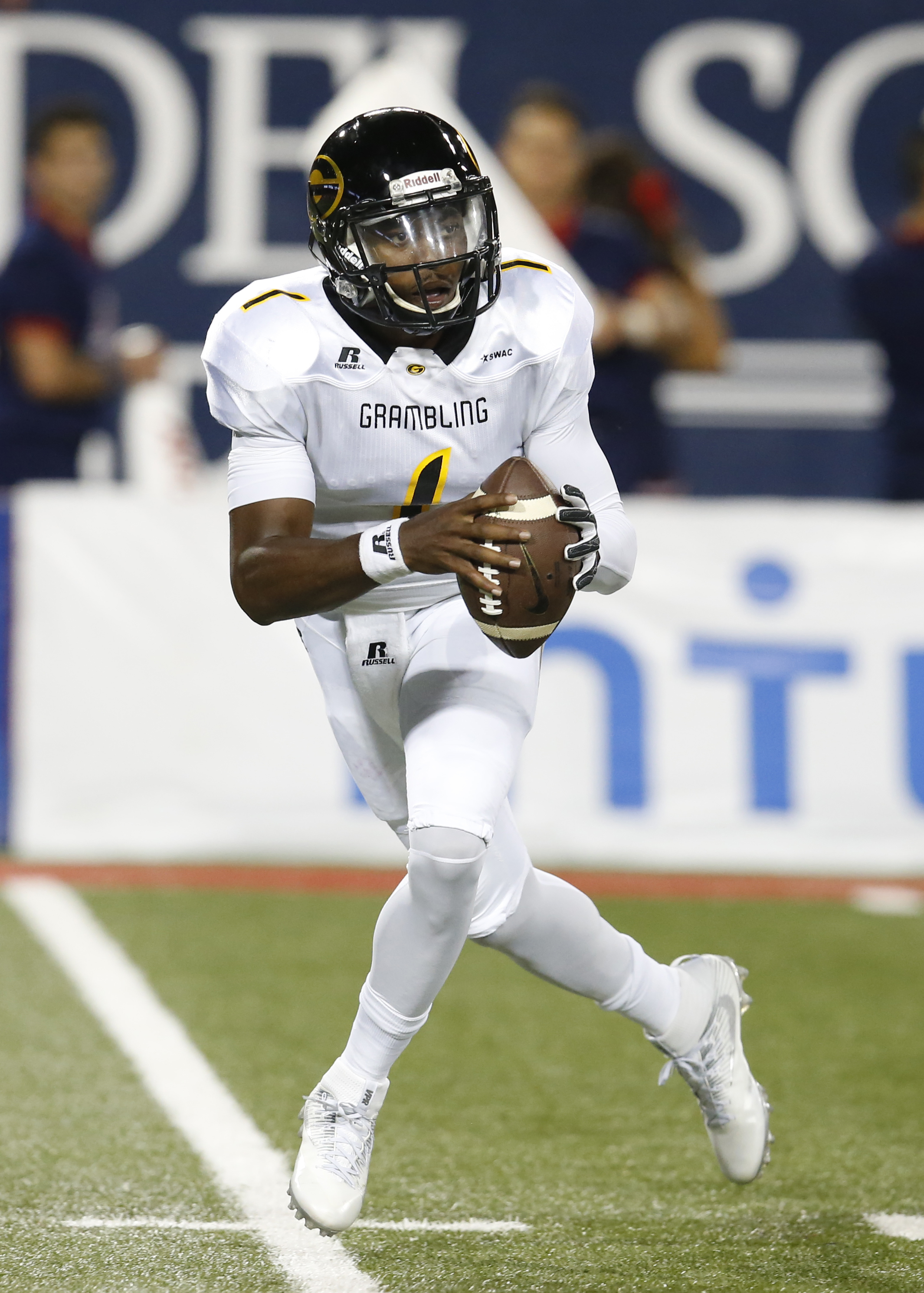 Former SEC quarterback savoring HBCU experience at Grambling