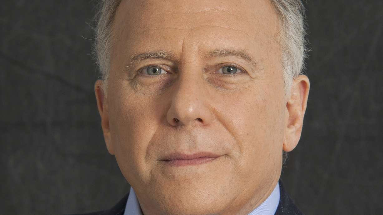Paul Reiser's new comedy recalls the world of Johnny Carson