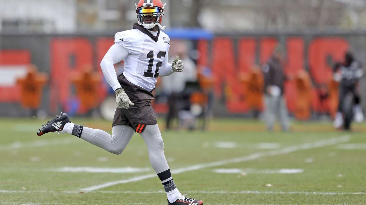 Flash back: Gordon practices with Browns after suspensions