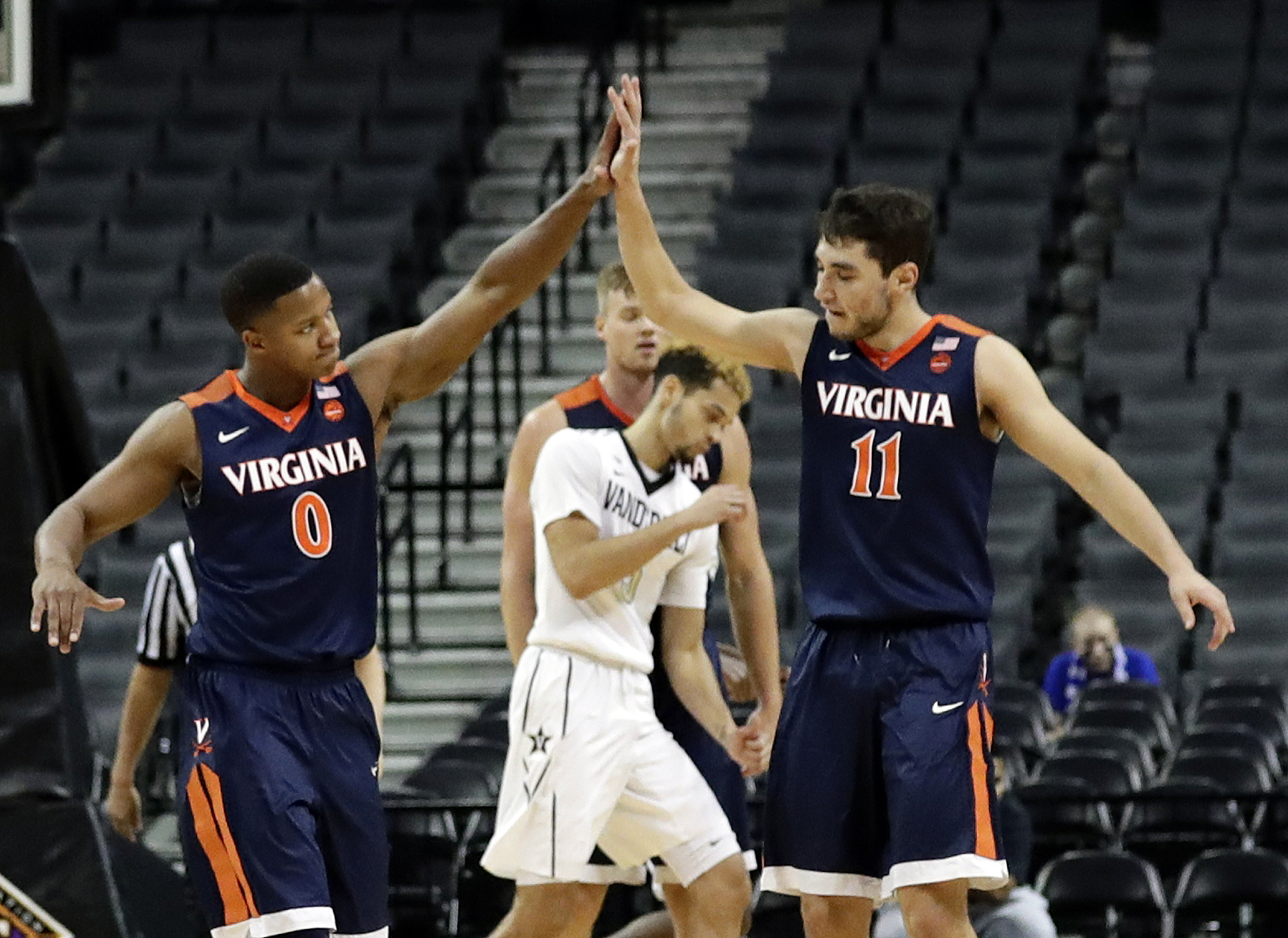 Virginia routs Vanderbilt in Preseason NIT, 68-42