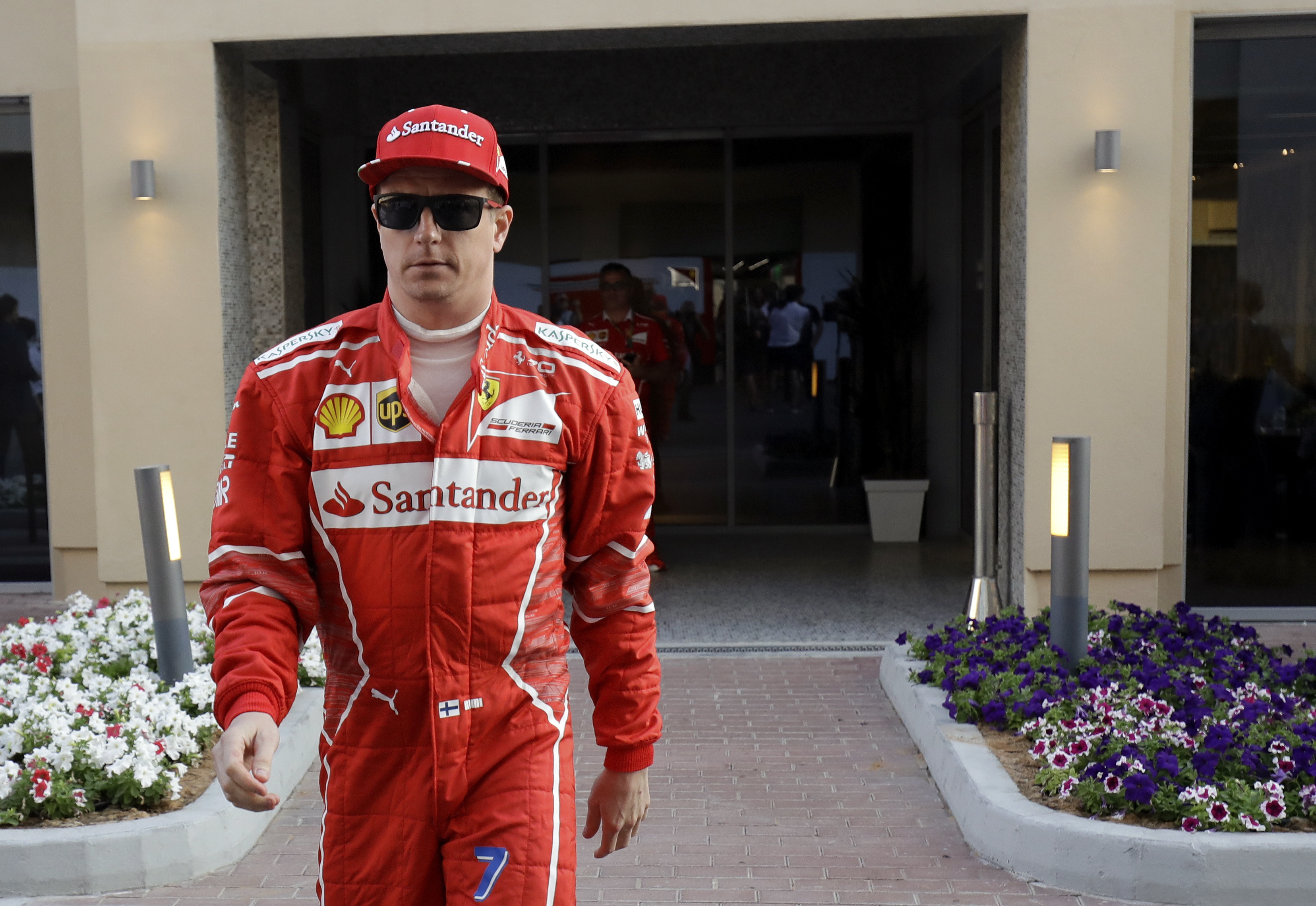Kimi Raikkonen hopes to compete for F1 title next year