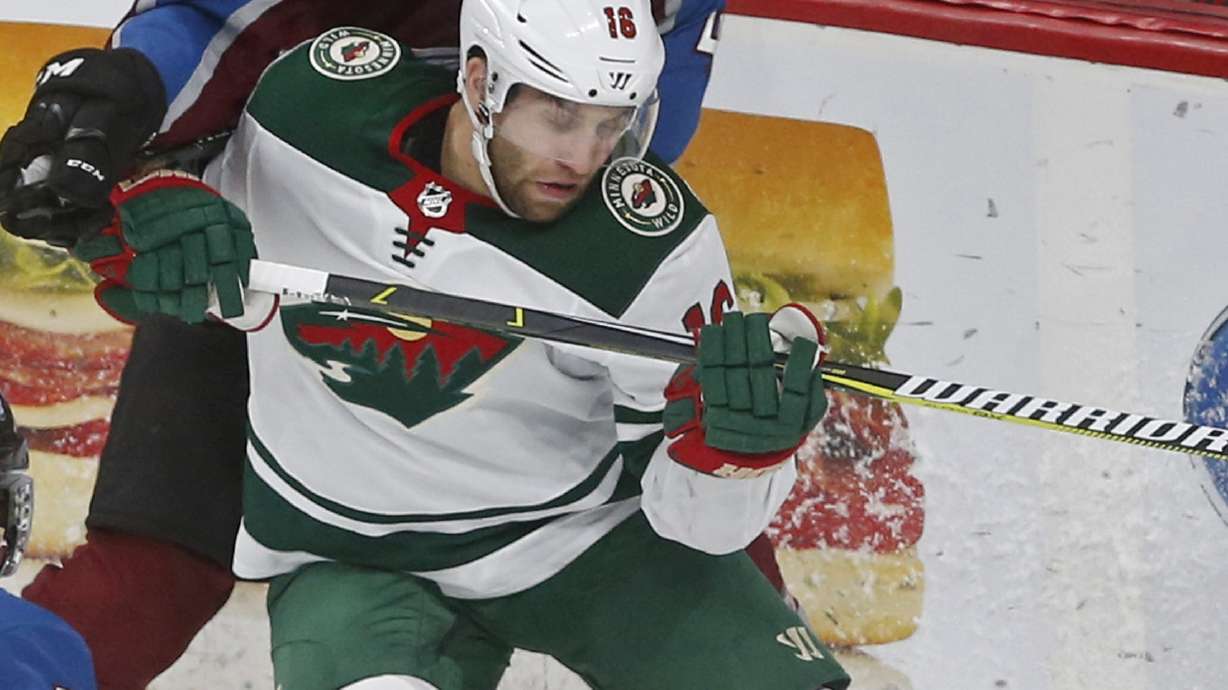Coyle, Stewart score in shootout; Wild beats Avalanche 3-2