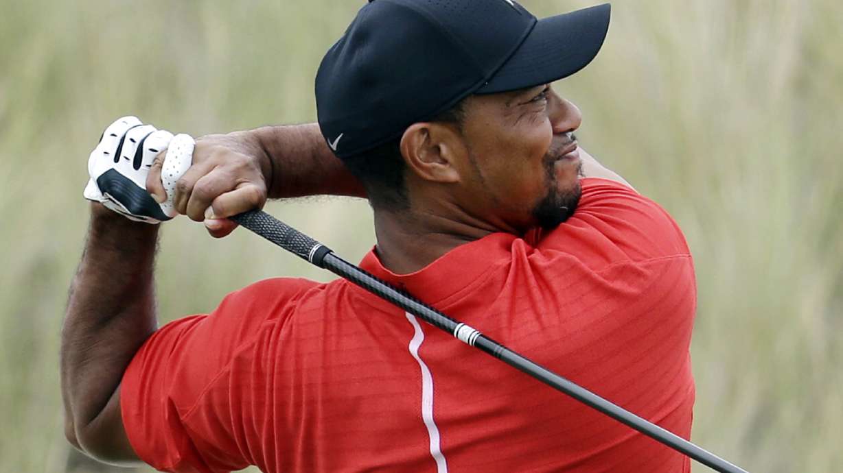 Tiger Woods getting strong reviews in return to golf