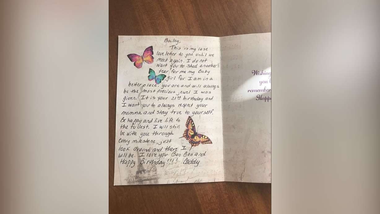 Woman gets birthday card from her dad 5 years after his death