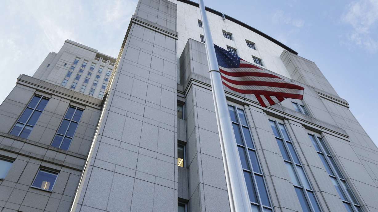 The Latest: Charges detailed in Turkish gold trader plea