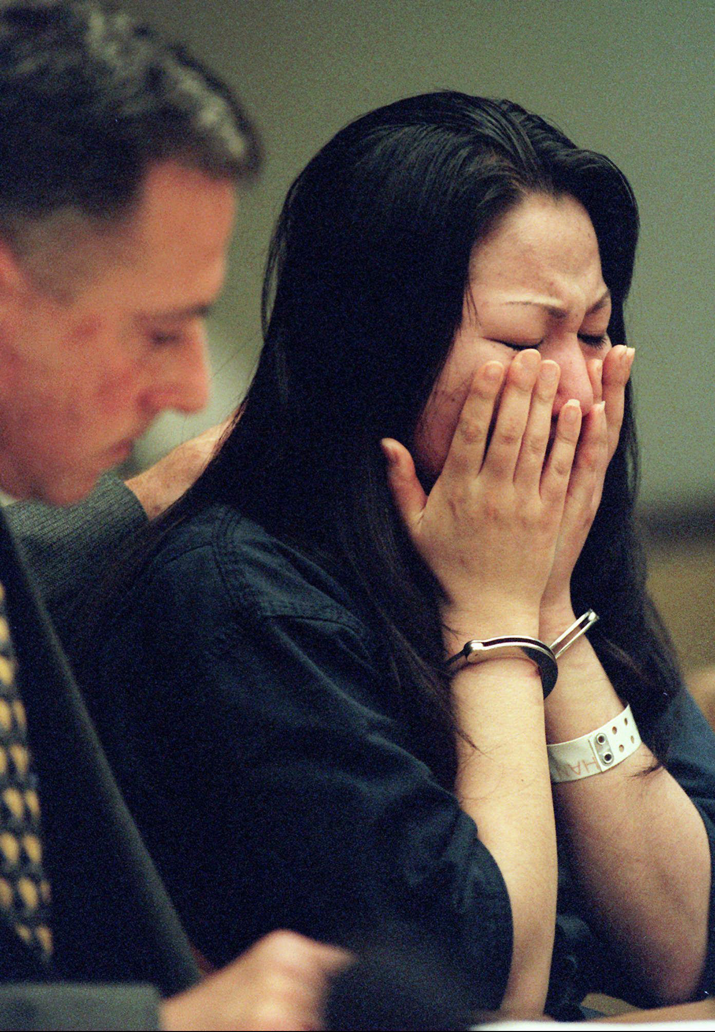 Parole OK'd for 'evil twin' convicted in plot to kill sister