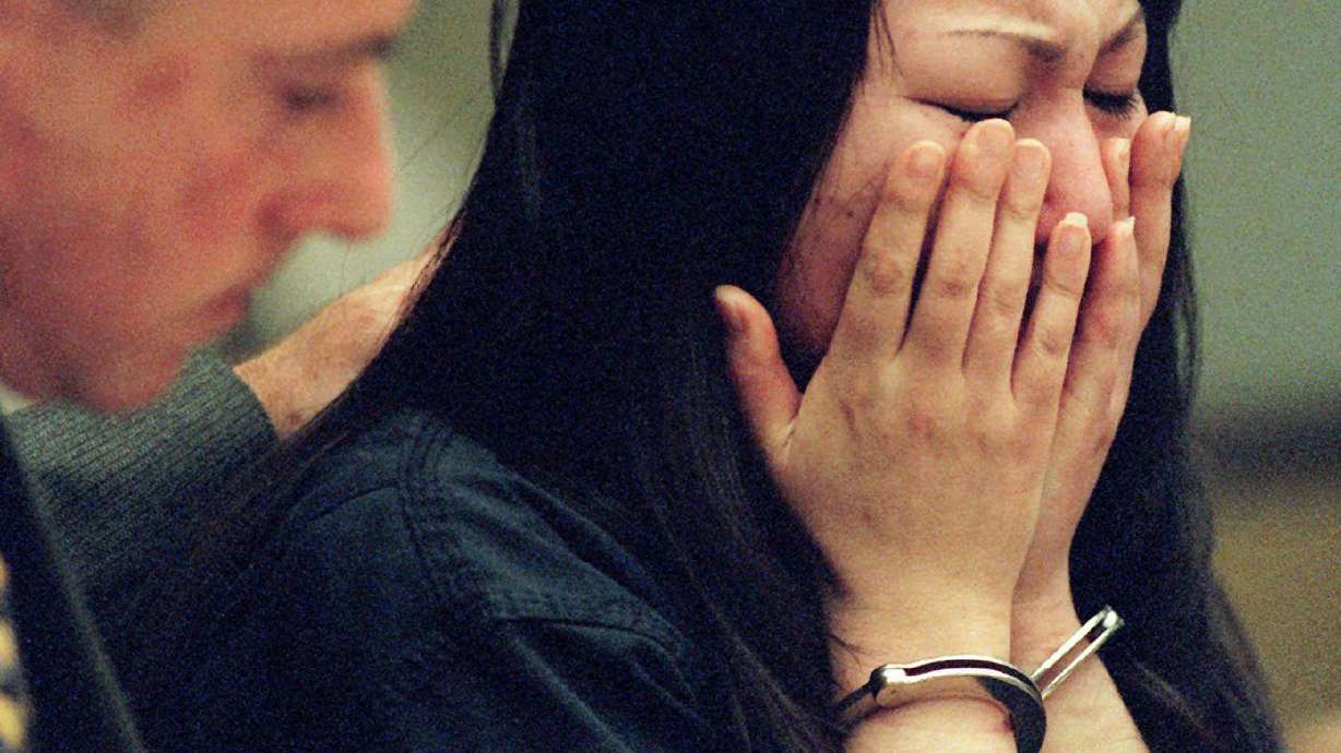 Parole OK'd for 'evil twin' convicted in plot to kill sister