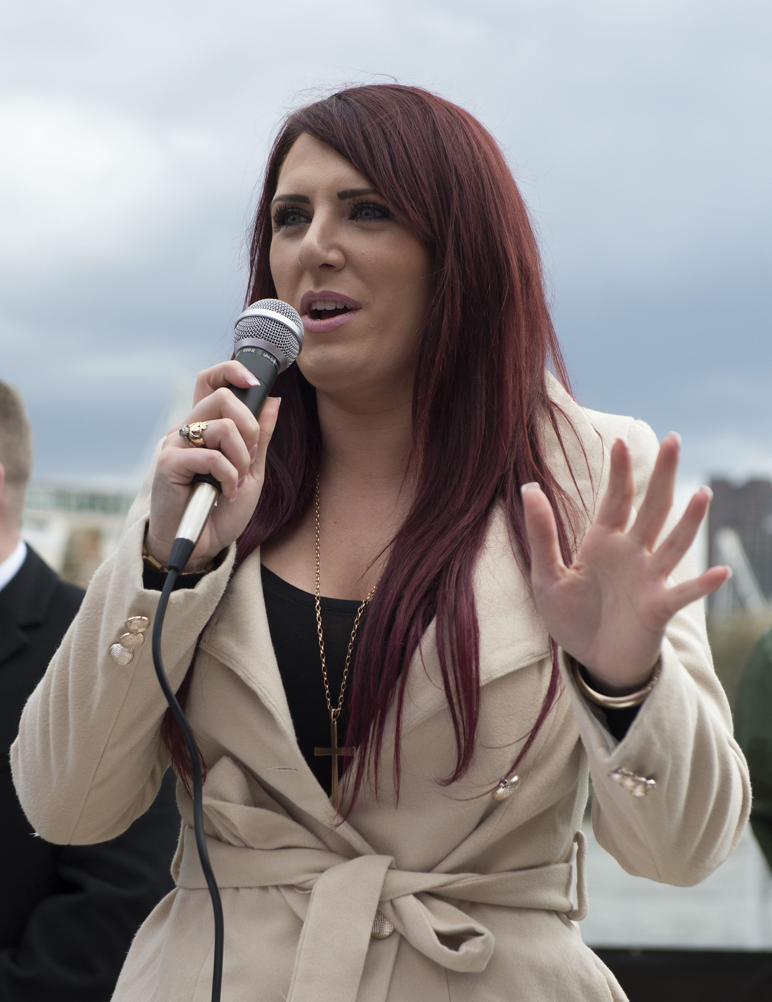 Far-right Trump retweets draw UK rebuke, but visit still on