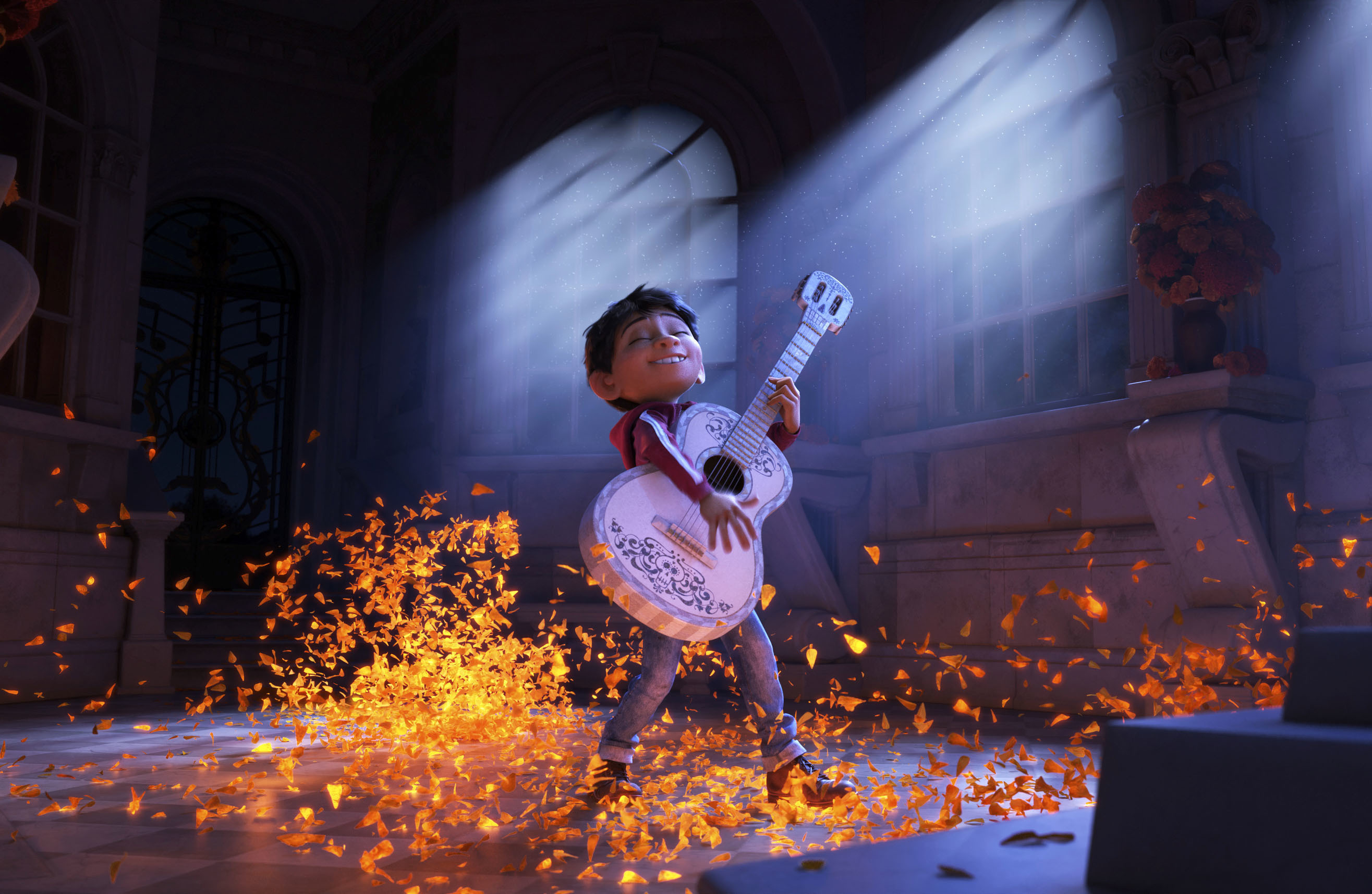 'Coco' draws Latino audiences, others with theme of family