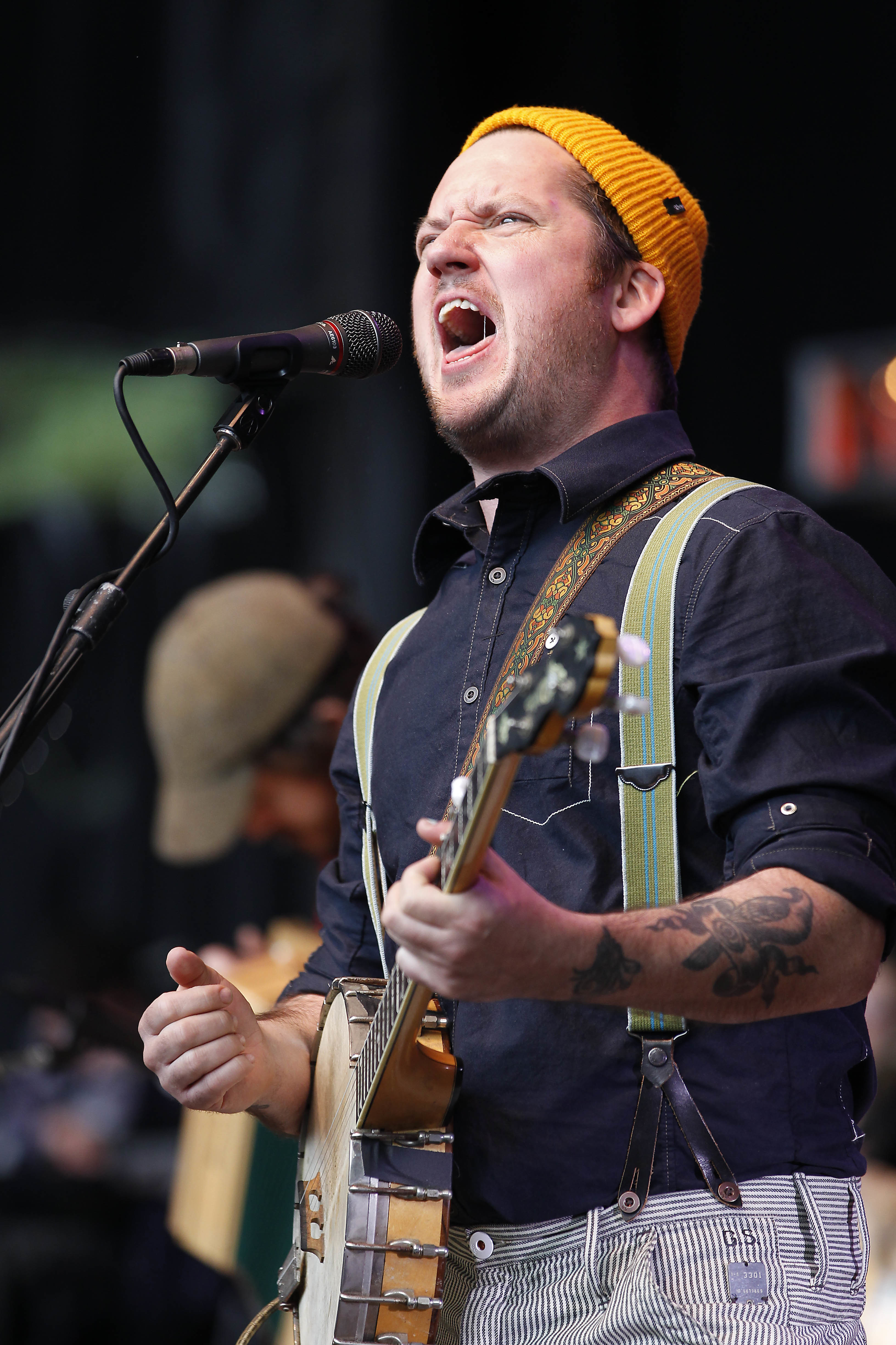 Modest Mouse singer sued over 2016 traffic wreck