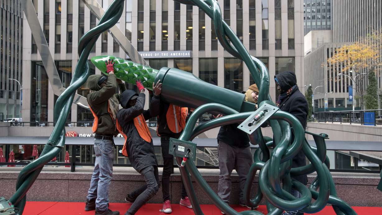 Holiday display company: Next best thing to Santa's workshop