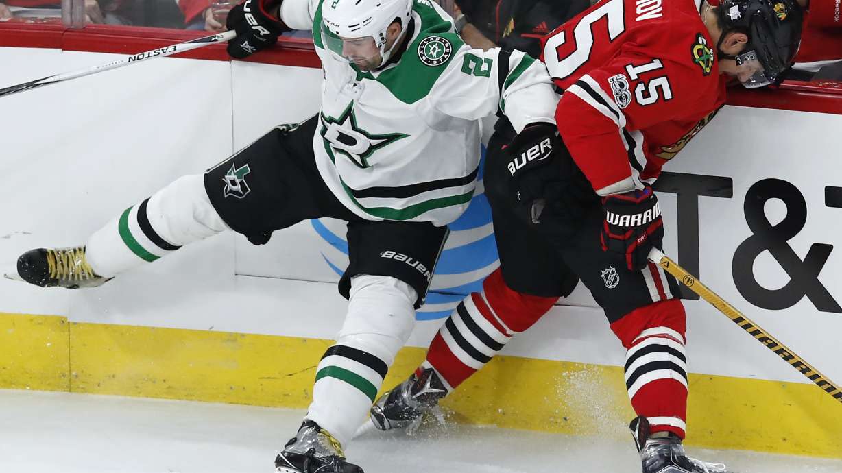 Anisimov strong in front so far this season for Blackhawks