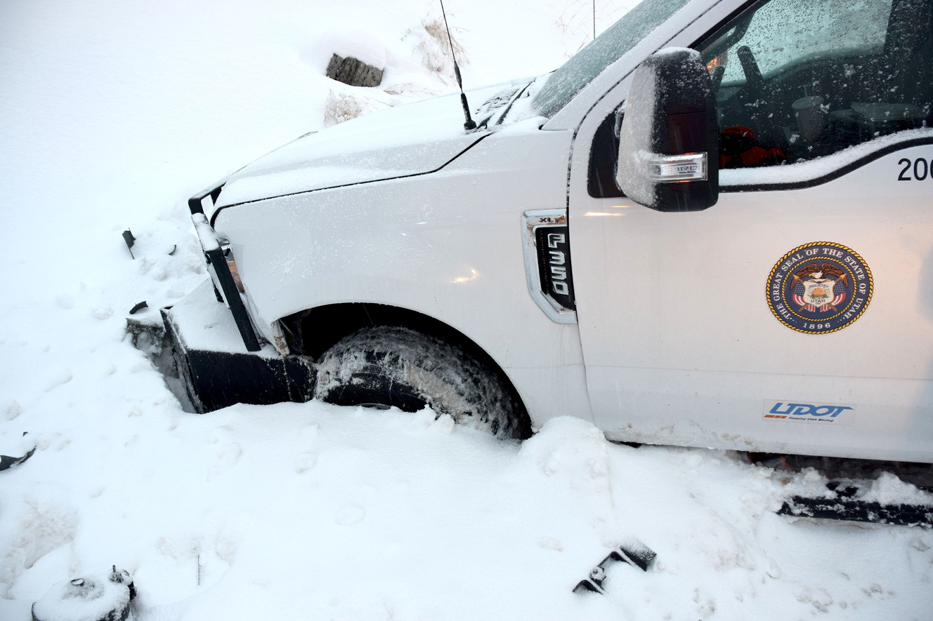 When do Utah drivers need chains on their tires?