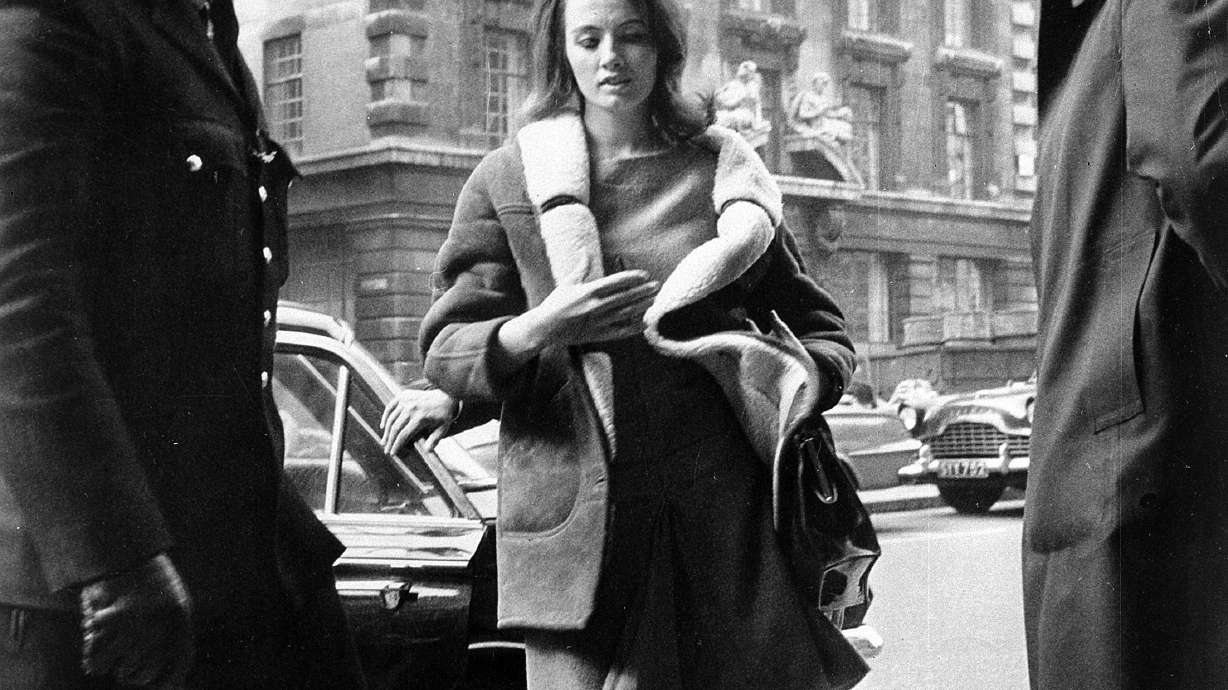 Model in Britain's sex-and-spy Profumo scandal dies at 75