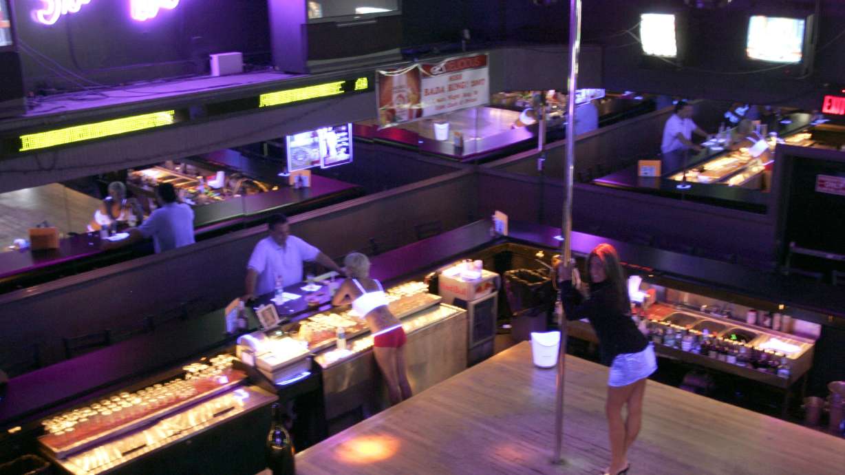 Bada bing! New Jersey whacks 'Sopranos' strip club