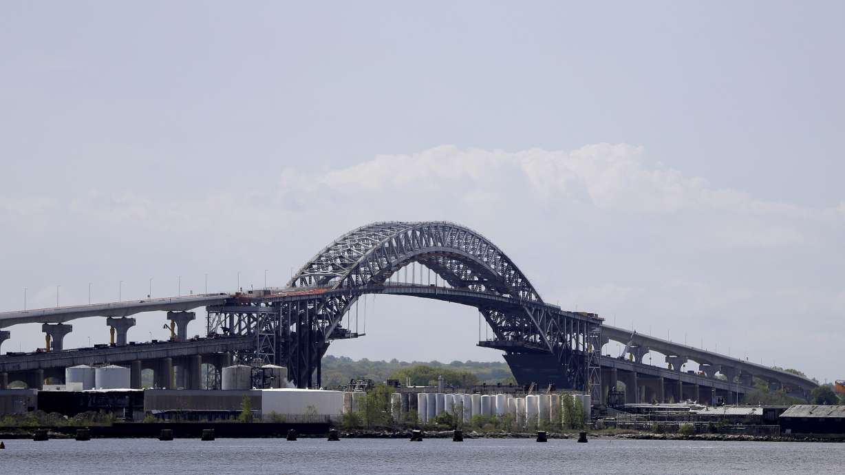 Bayonne Bridge project praised, but $350 million over budget