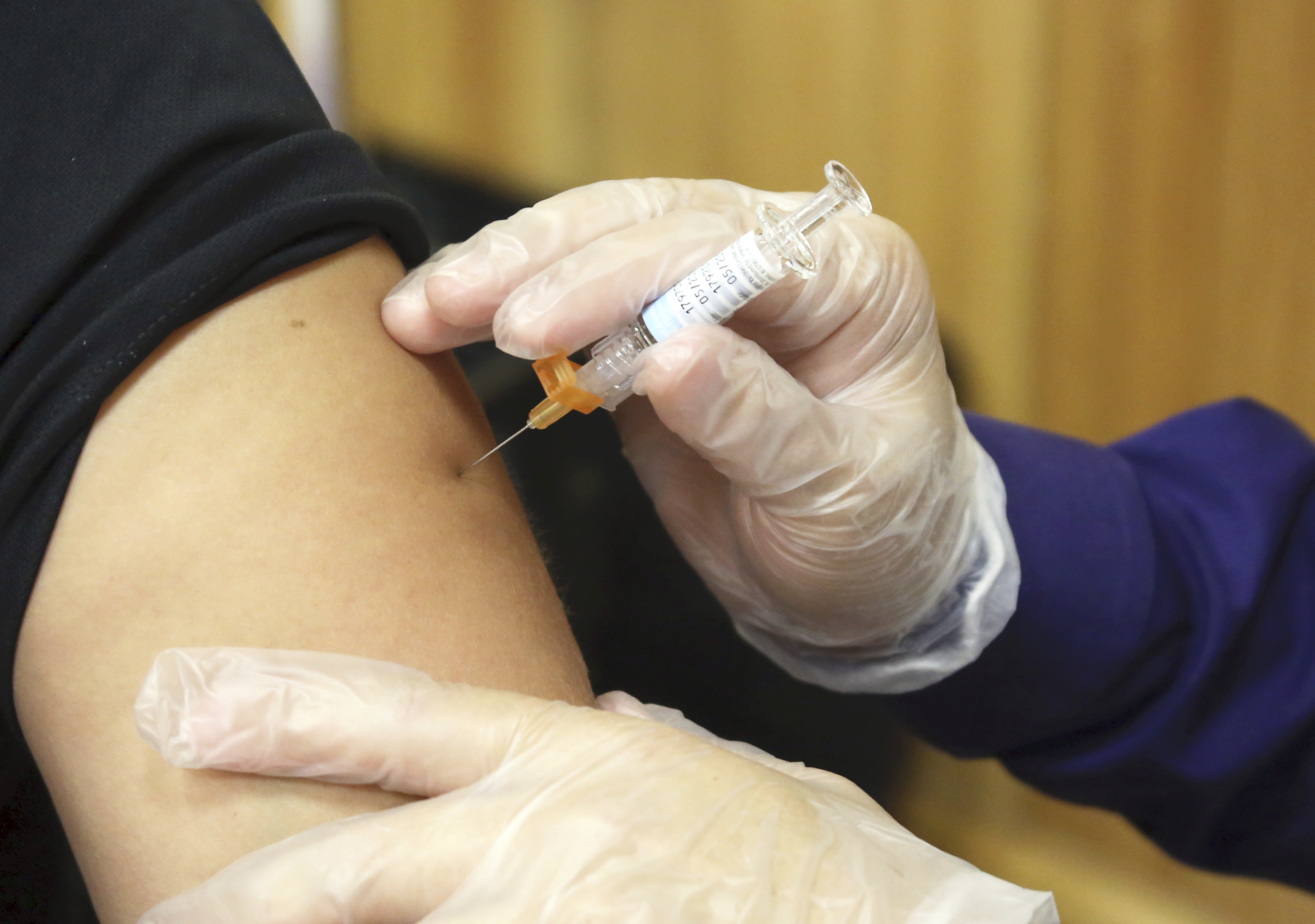 US flu season off to an early start; widespread in 7 states