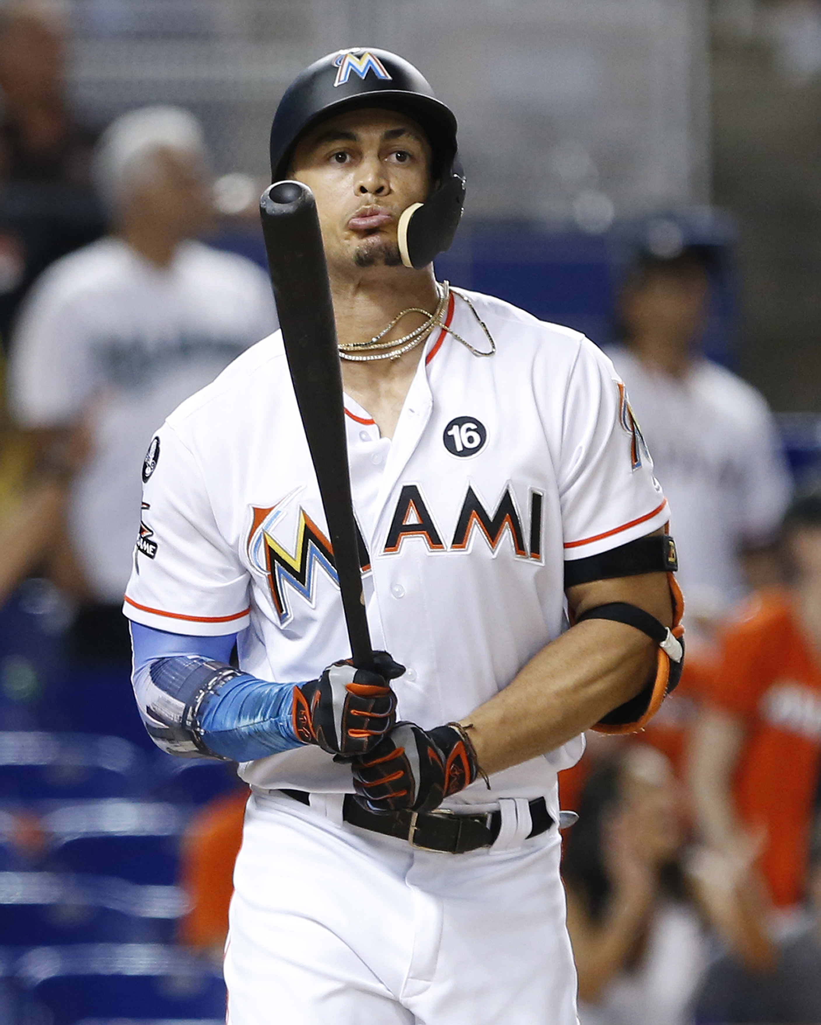 Cardinals: Stanton won't waive no-trade clause for St. Louis