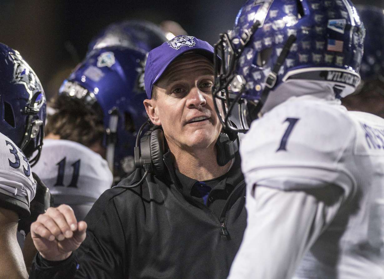 (Photo: Daniel Lin, Daily News-Record via AP Photo)