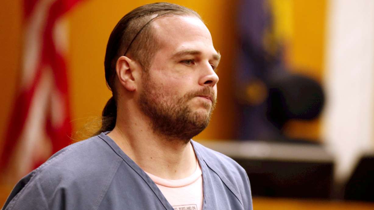 Suspect in Portland train stabbings says he was on autopilot
