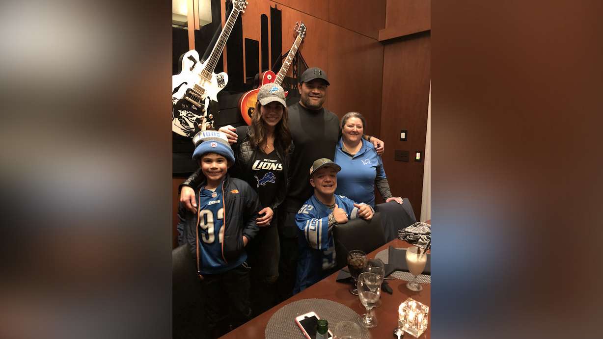Highland High defensive tackle Zach Schreiter, middle, met with Detroit Lions star and Highland alum Haloti Ngata as part of a trip with the Haloti Ngata Family Foundation. (Courtesy photo)