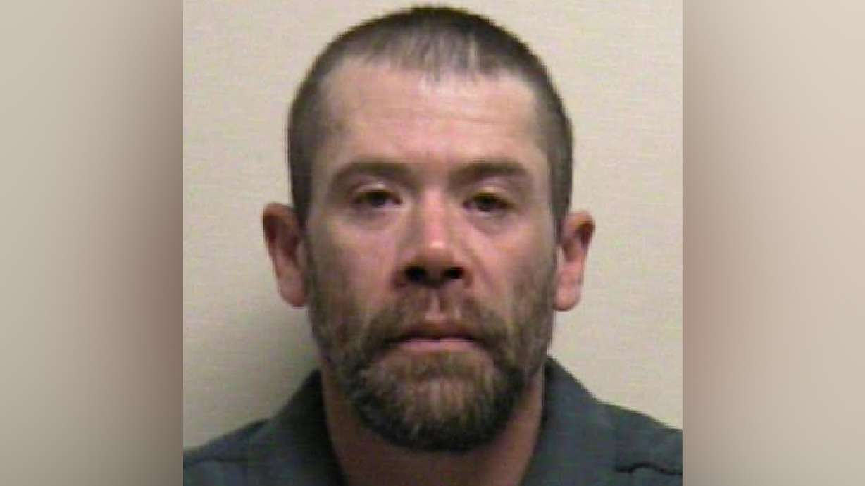 Springville man charged in violent assault on girlfriend