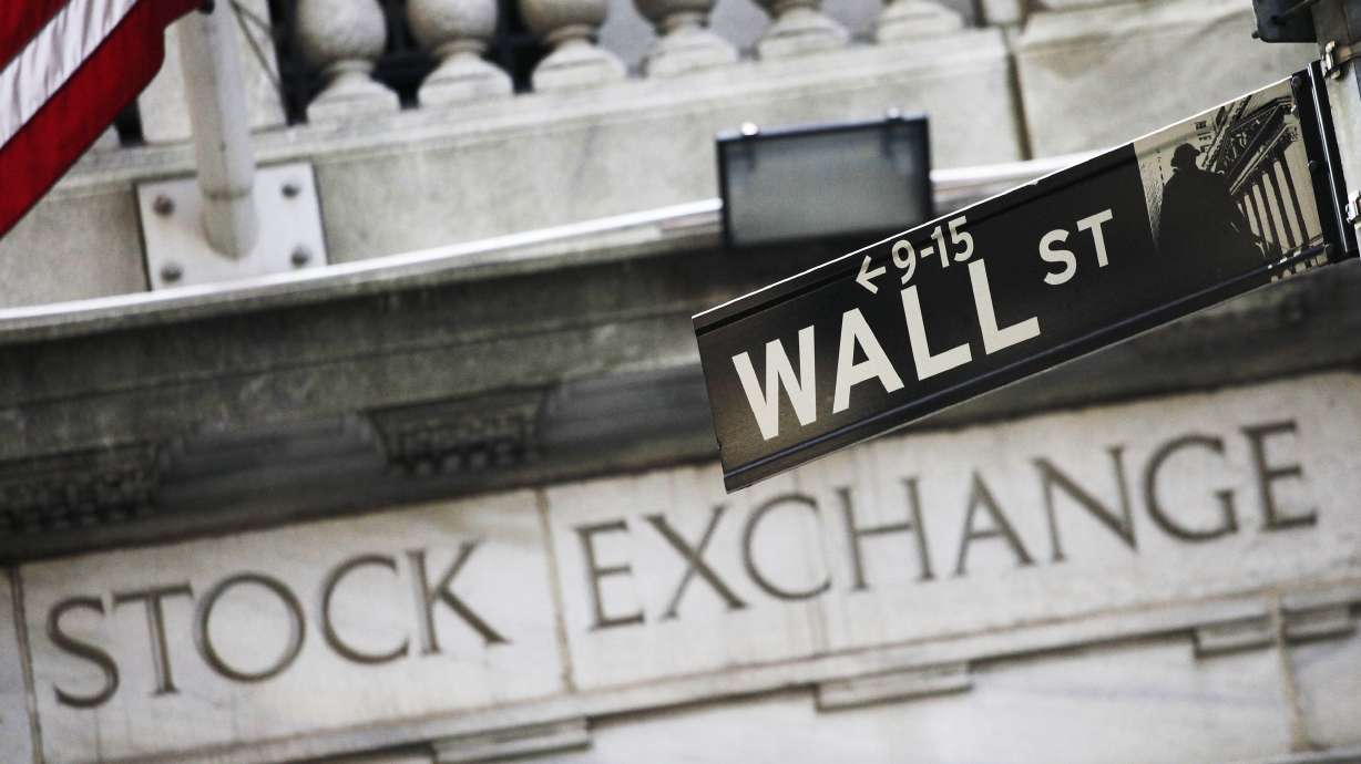 Asian shares fall back as investors show caution over China