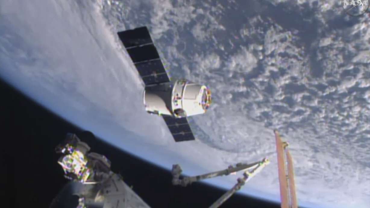SpaceX delivery delayed few days; 1st reused rocket for NASA