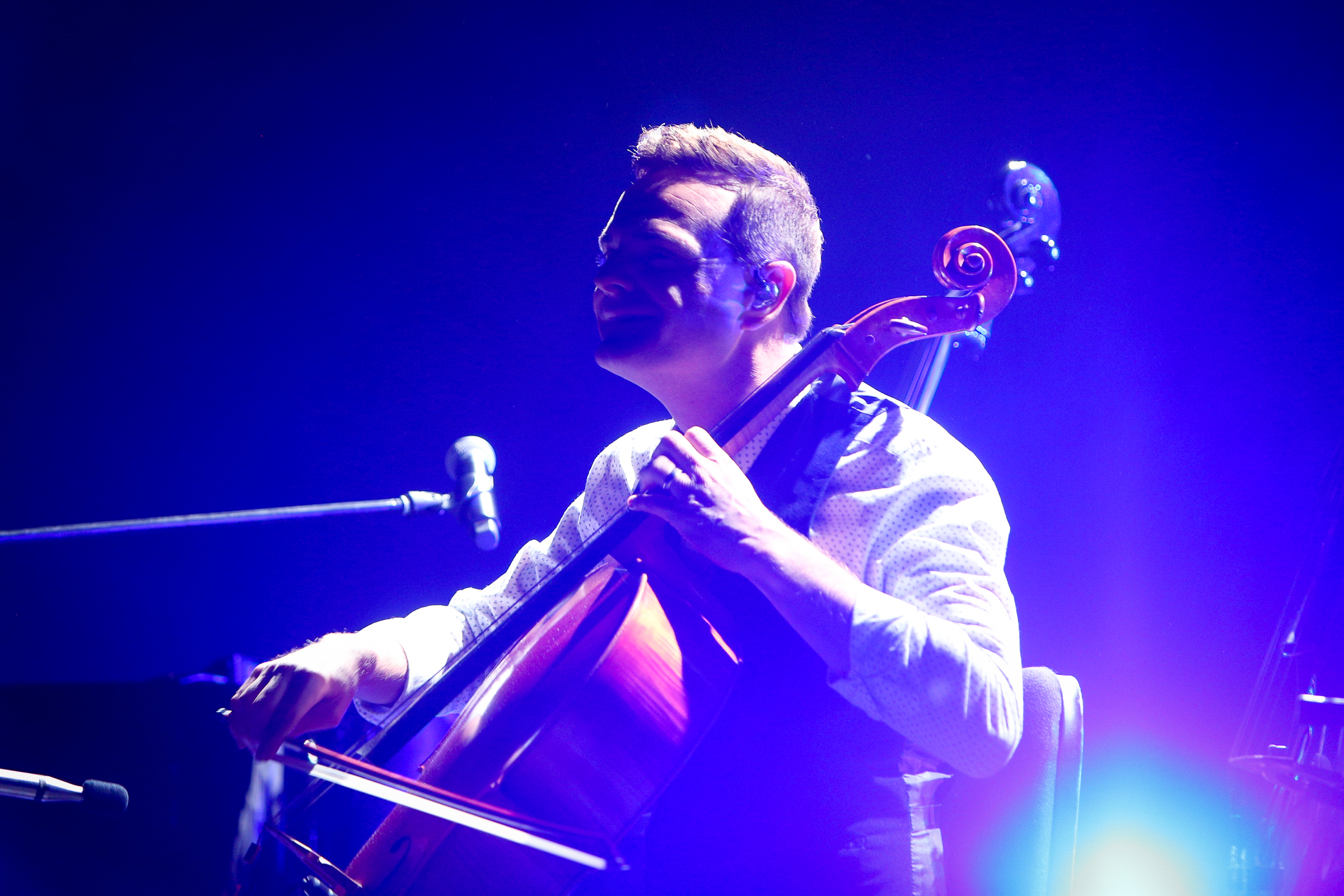 Claire Ryann, The Piano Guys perform live in New York to #LightTheWorld