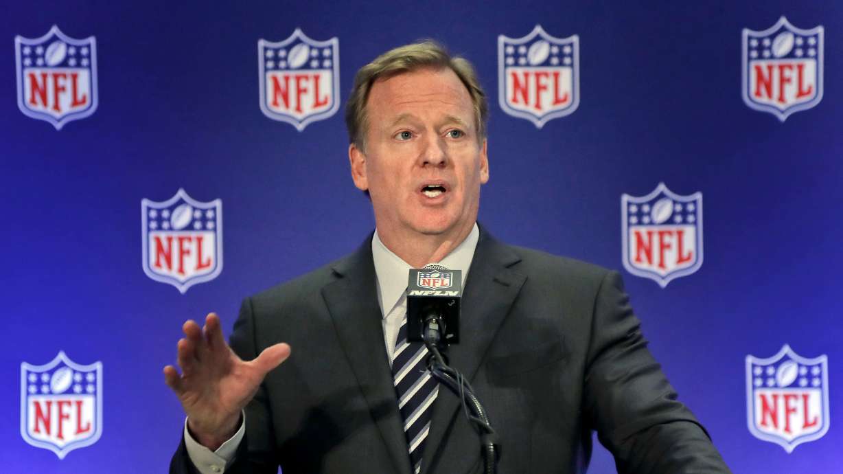 Goodell, Jerry Jones moving on with new contract in place