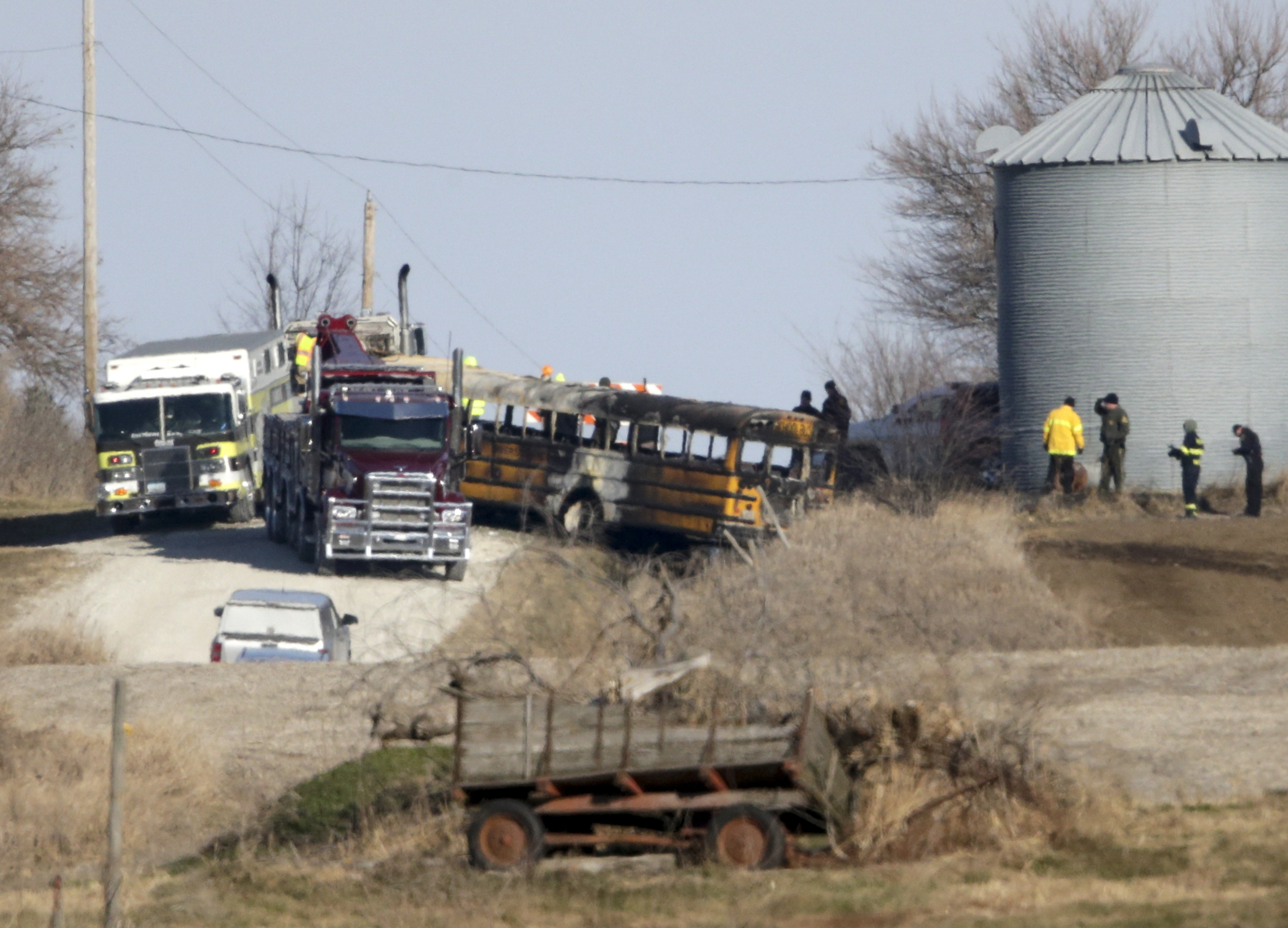 Iowa school bus fire that killed 2 under investigation